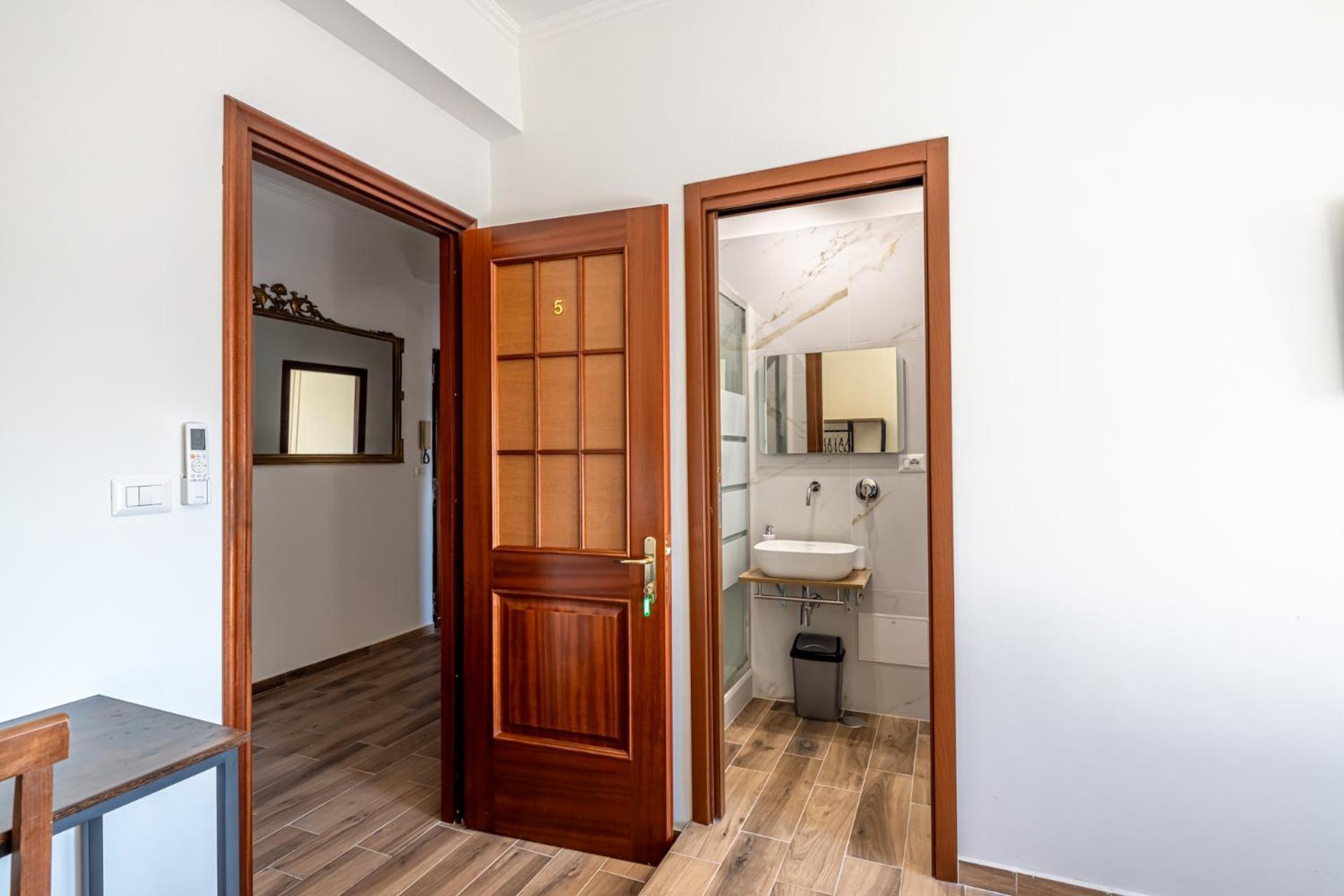 Colleoni B&B Roma Ngoại thất bức ảnh